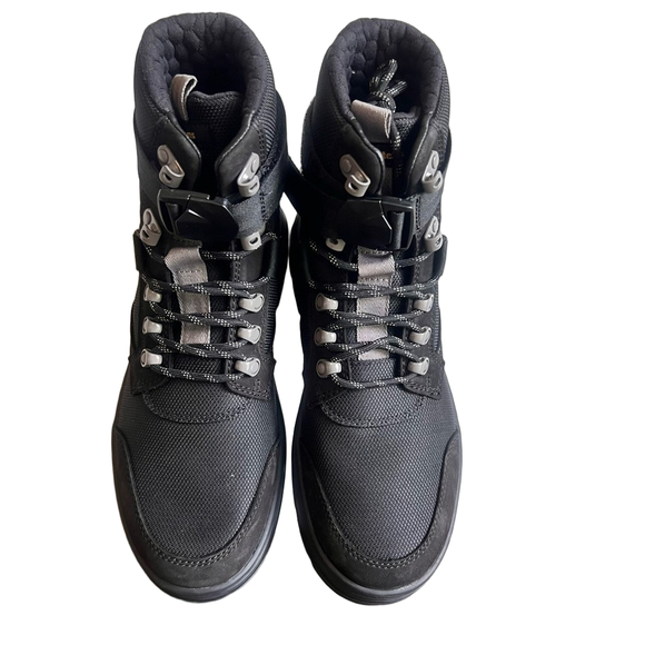 Dr. Marten Combs Tech II FL Unisex Boot Size 9 or 10 SKU#243036 - Picture 5 of 9